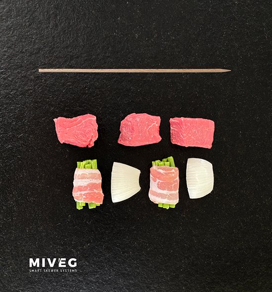Miveg · Smarkt Skewer Systems · Filetspiess an Speckbohnen, gespießt · Fillet skewer with bacon beans, skewered